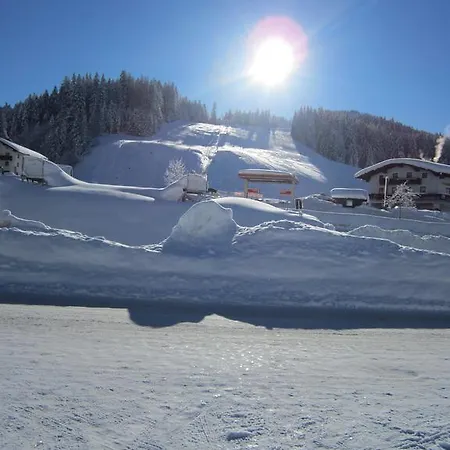 Apartmán Hoell Russbach am Pass Gschütt