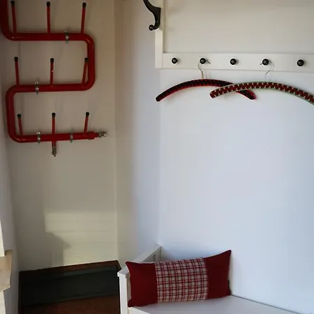 Apartment Holl